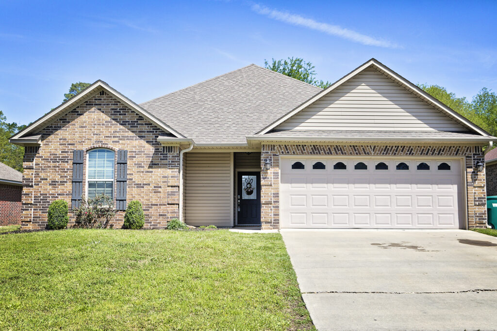 3430 Garrett Lane Texarkana Texas 17 250A2483 4 5 Realistic