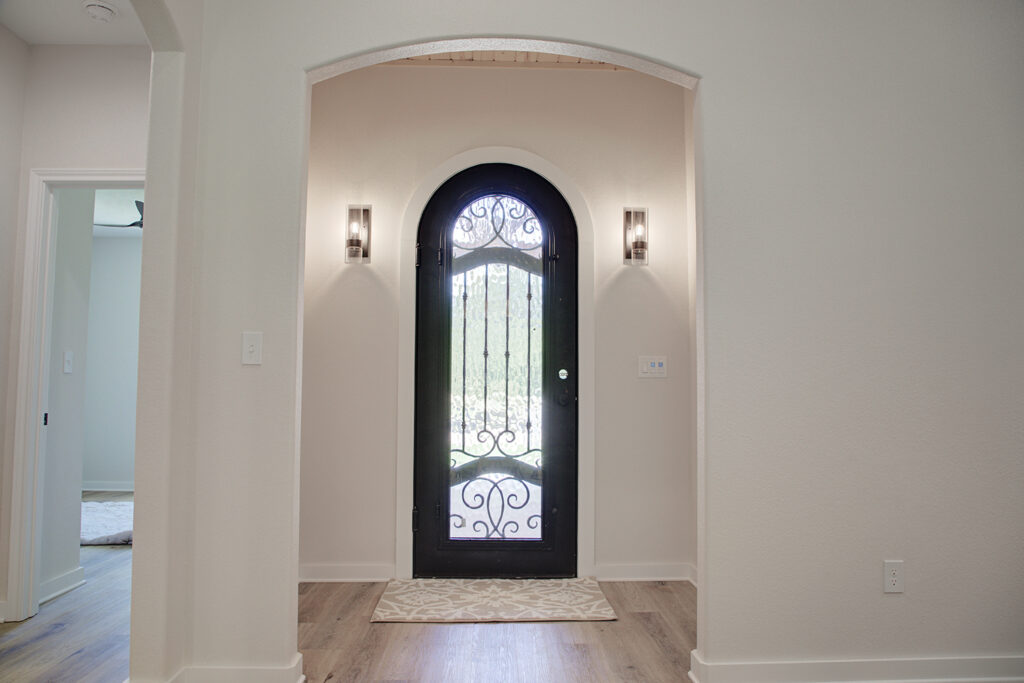 6820 Maple View Lane Texarkana 15 250A3441 2 3 Natural