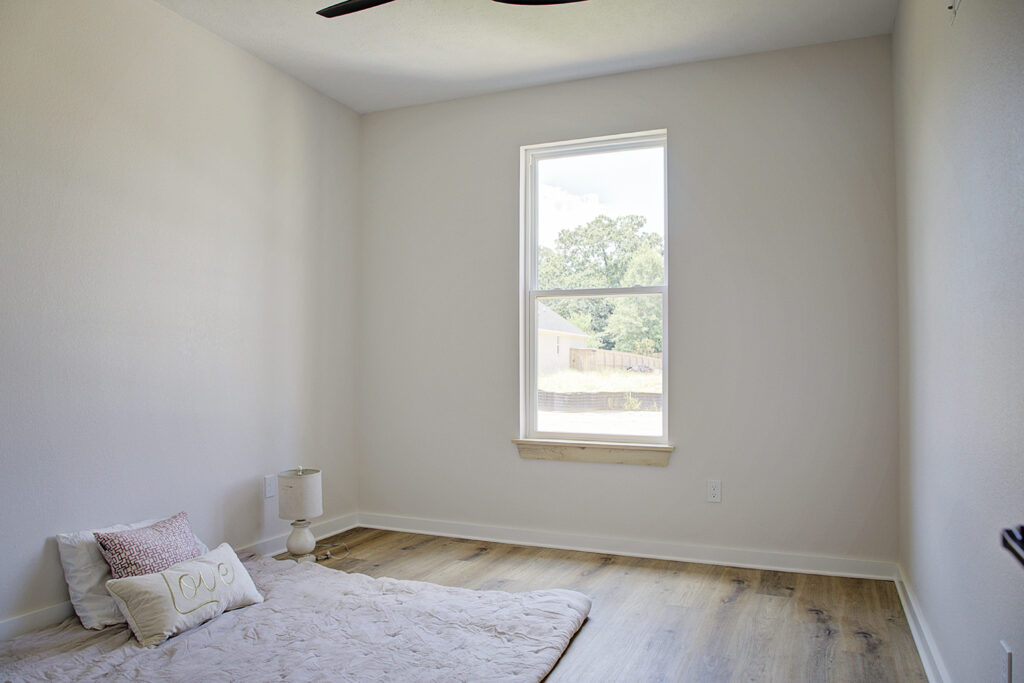6820 Maple View Lane Texarkana 17 250A3450 1 2 Natural